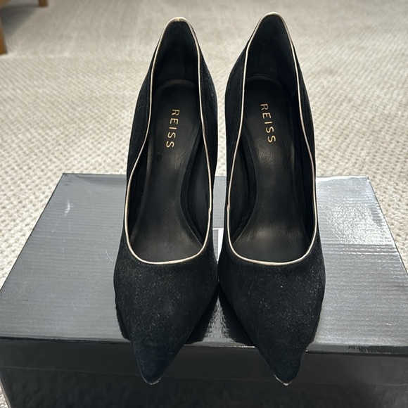 Reiss- Black Suede —Heels- Size 38 - US size 7 1/2 - Picture 8 of 8